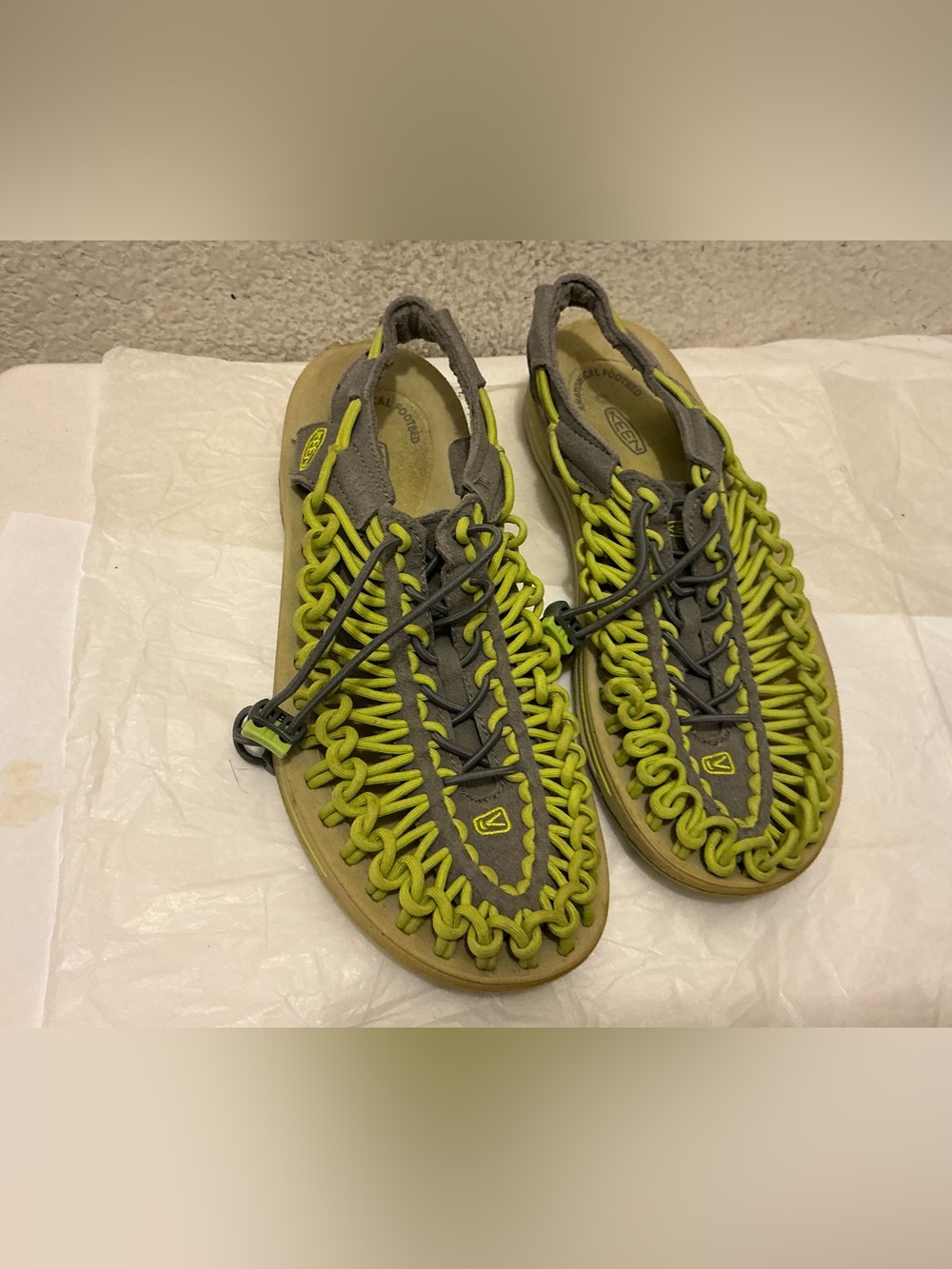Keen Lime Green and Gray Woven Cord Sandals